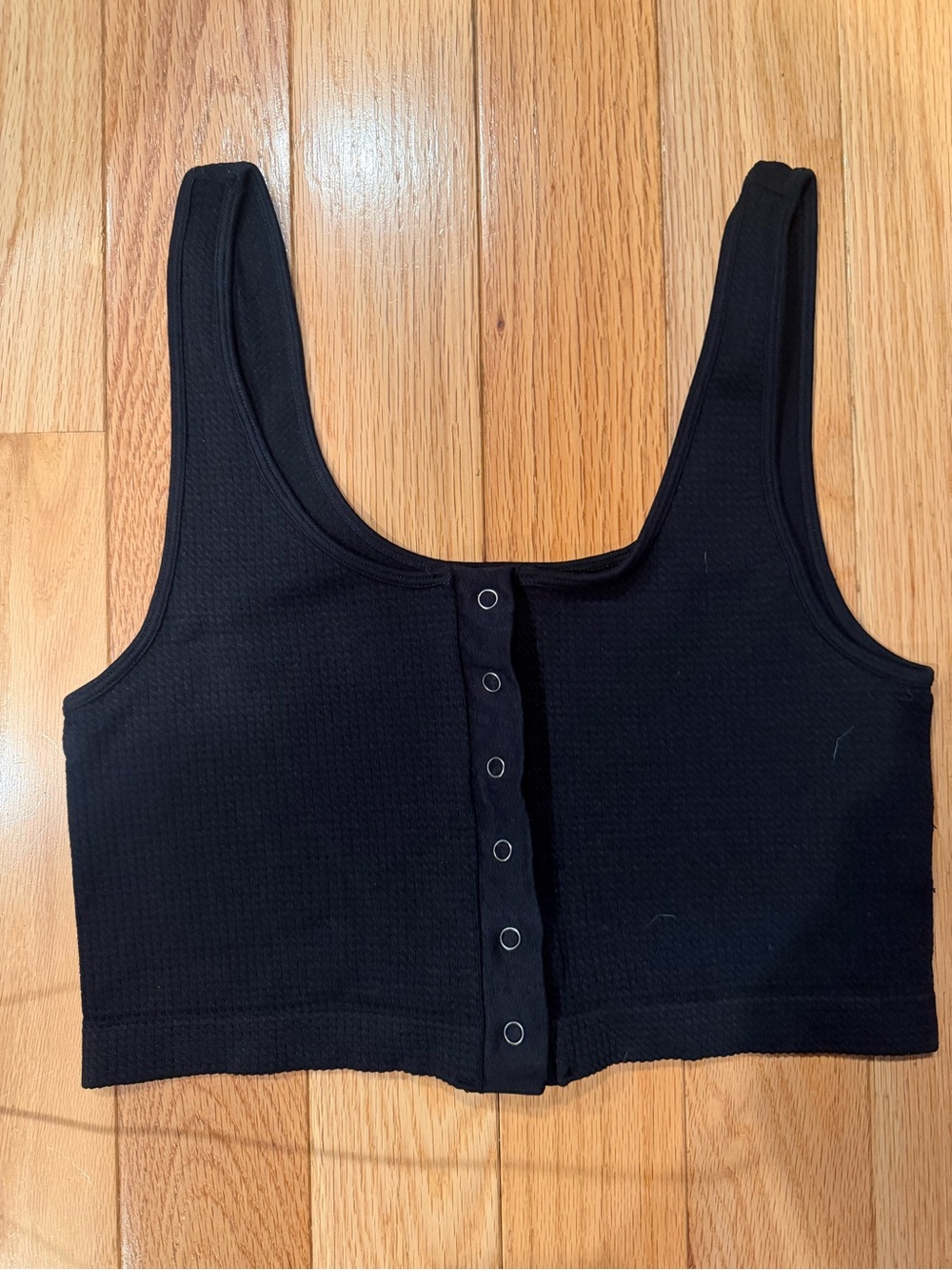 Aeropostale Black Snap-Front Ribbed Crop Tank